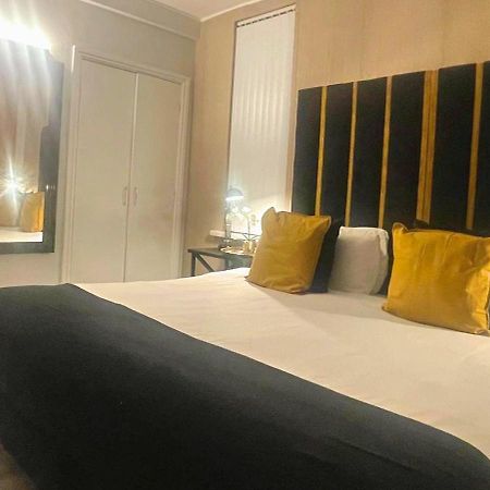 *Luxury 9Ine Lush Jacuzzi Apartment & Balcony* Birmingham Kültér fotó
